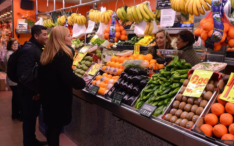 L'alcaldessa ha mantingut contactes amb els comerciants (Foto: Localpres)
