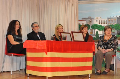L'alcaldessa, Ana María Martínez, i la regidora de l'Àrea de Serveis a les Persones, Marta Garcia, han presidit l'acte (foto: Localpres)