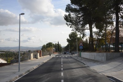 Un tram de la carretera d’Ullastrell que ja s’ha asfaltat  (foto: Ajuntament de Rubí - Localpres).