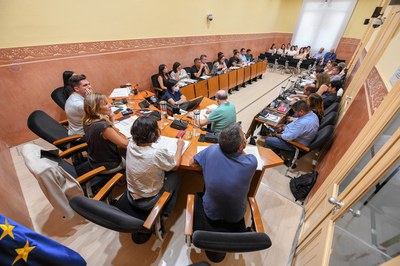 La sessió ordinària del mes de juny s’ha celebrat a la Sala de Plens (foto: Ajuntament de Rubí – Localpres).