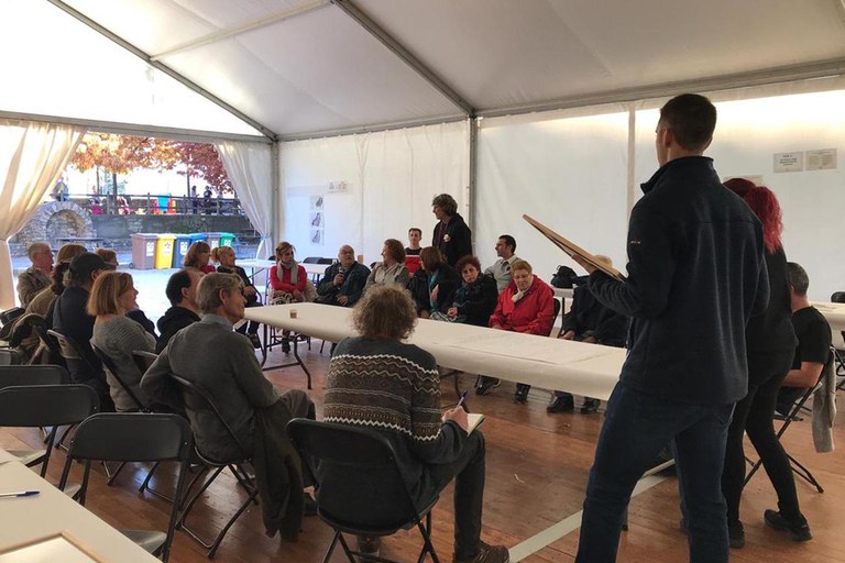 Unes 25 persones han participat al taller presencial