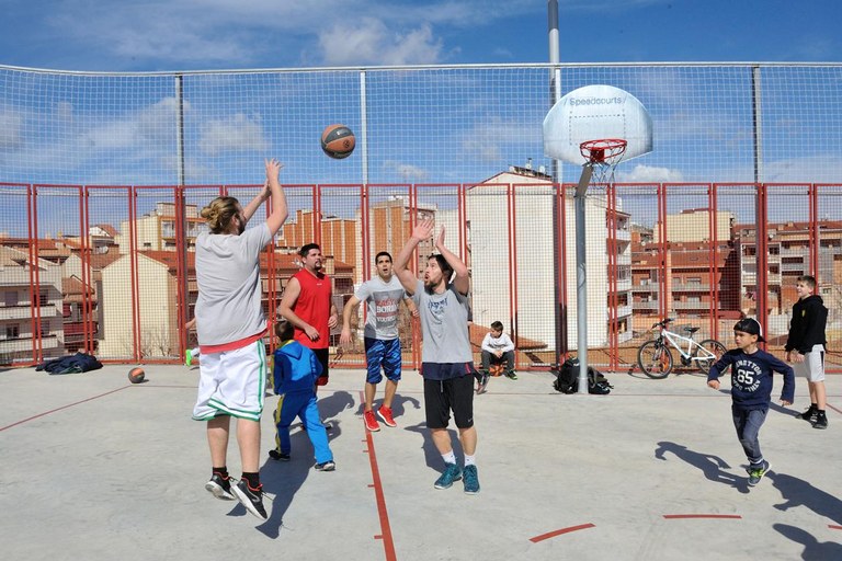 Entre les diferents activitats, s'ha organitzat un 3x3 (foto: Localpres)