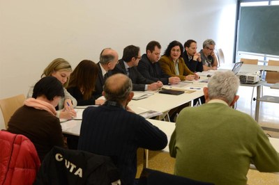 La comissió de seguiment d’aquest dilluns, l’última del projecte, s’ha celebrat al Centre Cívic del Pinar: La Cruïlla (foto: Localpres).