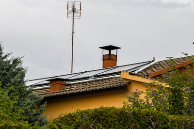 Una de les instal·lacions d’autoconsum solar a Els Avets (foto: Ajuntament de Rubí – Localpres).