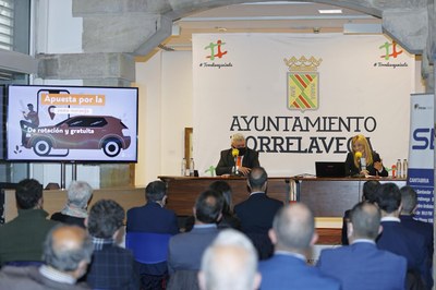 L’alcaldessa, durant la seva intervenció al Fòrum Besaya Futura (foto: Ajuntament de Rubí - Javier Rosendo).