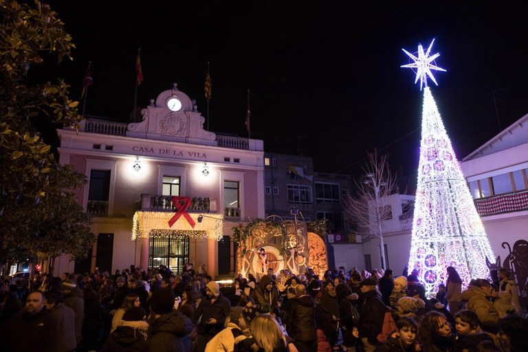 Encesa dels llums de Nadal (foto: Localpres)