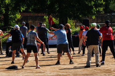 Un moment de la sessió de condicionament físic  (foto: Ajuntament de Rubí - Localpres).