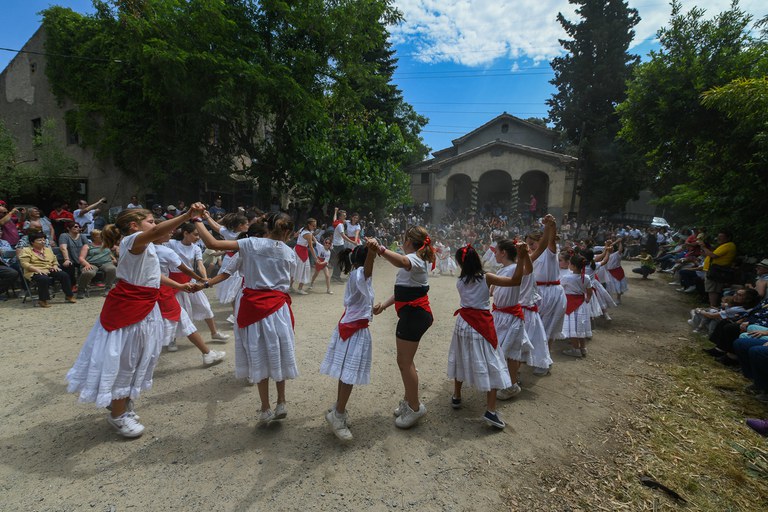 Una altra instantània del ball dels Xatos (foto: Ajuntament - Localpres)