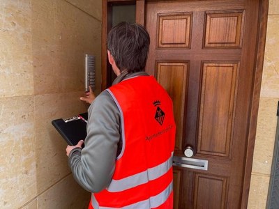 El personal enquestador anirà adequadament identificat (foto: Ajuntament de Rubí).