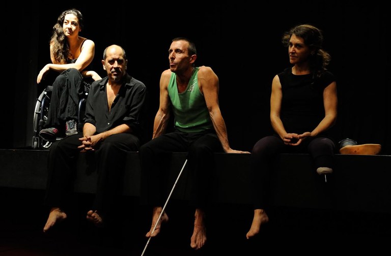 La representació ha anat seguida d'un debat amb els assistents (foto: Localpres)