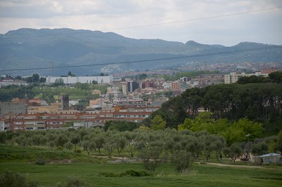 La moratòria afecta tant al parc d’habitatges com als locals comercials i als aparcament de Proursa (foto: Ajuntament de Rubí).