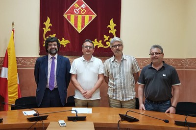 José Enrique Vázquez, Rafael Güeto, Albert Alcoverro i Miquel Ortuño a la sala de plens (foto: Localpres).
