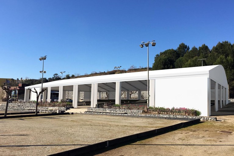 Imatge virtual del cobriment de les pistes de petanca de Cova Solera