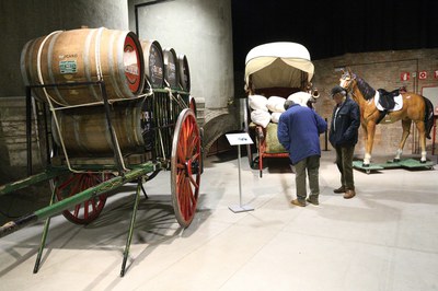 Fins al 9 de desembre es pot visitar a El Celler la mostra de carros dels Tres Tombs (foto: Ajuntament – Lali Puig)