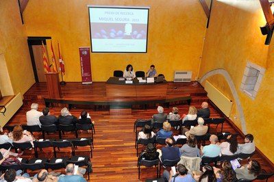 El lliurament del Premi de recerca Miquel Segura ha tingut lloc al Museu Municipal Castell (foto: Localpres)