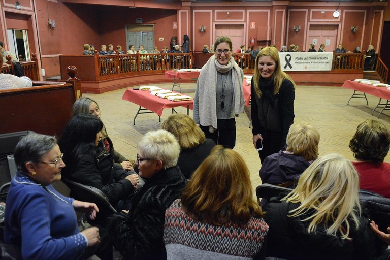 Imatge del berenar i ball de dones (foto: Localpres)