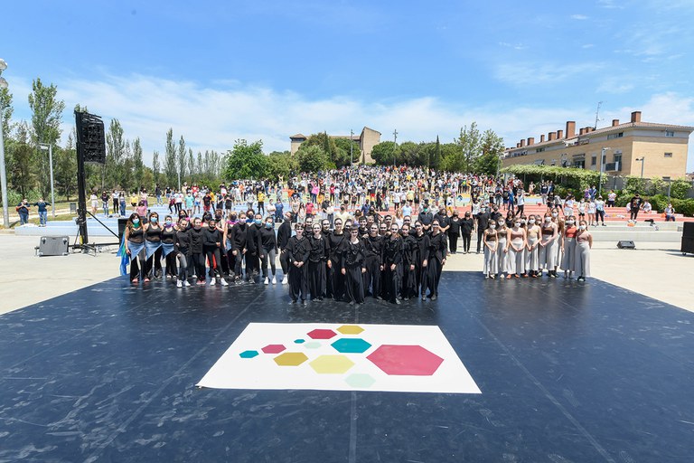 Foto de totes les persones participants (foto: Ajuntament de Rubí - Localpres)