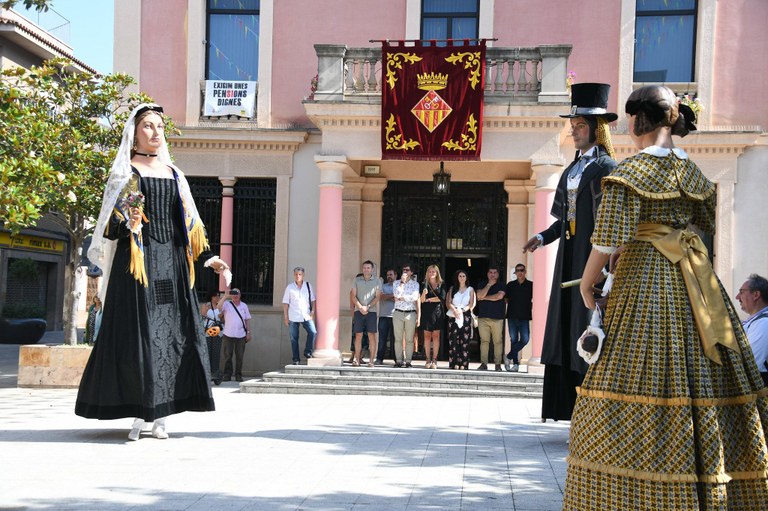 Ball institucional dels Gegants de Rubí