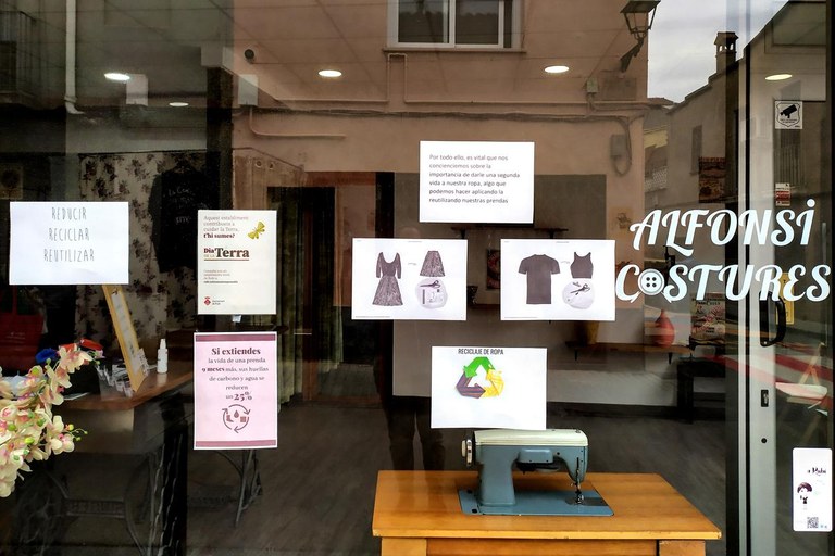 Aparador d'Alfonsi Costures (foto: Ajuntament de Rubí)