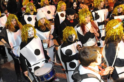 Comparsa en el Carnaval de 2013 (foto: Lídia Larrosa).