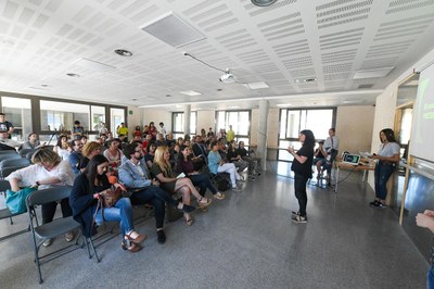 El alumnado ha presentado los resultados de su trabajo de investigación sobre los antibióticos (foto: Ayuntamiento de Rubí - Localpres).