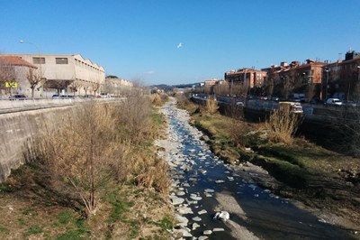 Con esta actuación se arreglarán tres tramos de la riera de Rubí.
