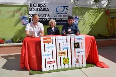 César Obea, Rosa Maria Solvas y Juan López, durante la presentación de la 2ª Carrera solidaria Colegio Balmes.