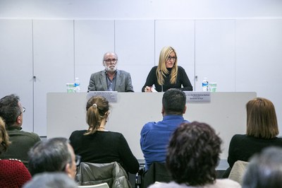 Imagen de la conferencia (foto: Ayuntamiento – Lali Puig)