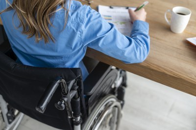 El programa SIOAS pretende la inserción laboral de personas con un grado de discapacidad superior al 33 %.