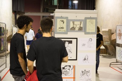 Visitantes en la 2ª edición del Peacock Rubí Art Festival (foto: Localpres).