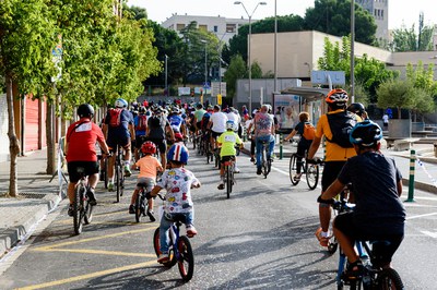 Participantes en la Bicicletada (foto: Ayuntamiento de Rubí - Localpres)
