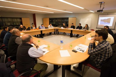 Esta ha sido la tercera vez que se ha reunido la comisión cívica del proyecto Buits plens (foto: Localpres).