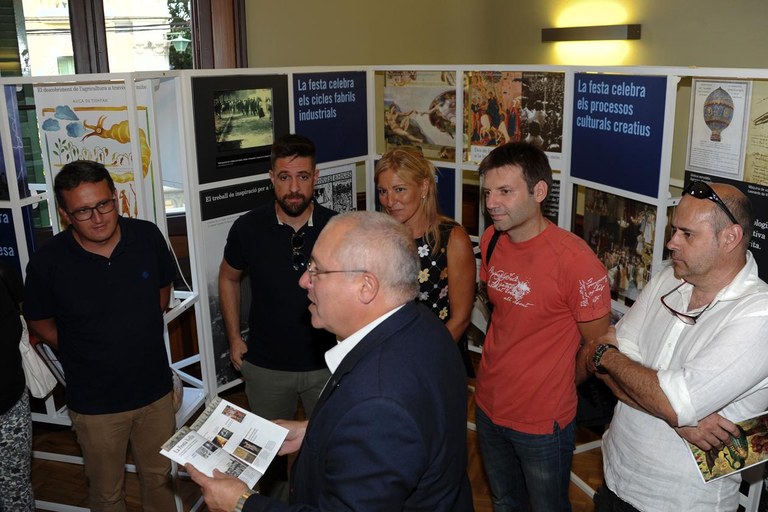 Lluís Puig ha presentado los diferentes contenidos de la exposición (foto: Localpres)