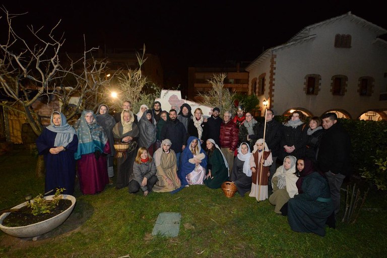 Foto de grupo de todos los actores con los representantes municipales (foto: Localpres)