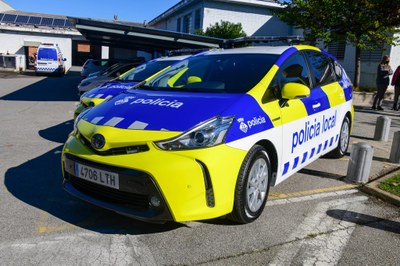 Coche de la policía local (foto: Ayuntamiento de Rubí - Localpres).
