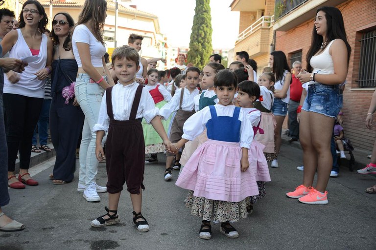 Los niños del Esbart (foto: Localpres)
