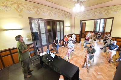 Los actos se han iniciado con una conferencia sobre la cultura en tiempos de Covid-19 (foto: Ayuntamiento de Rubí - Localpres).