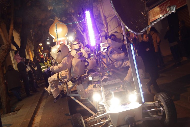 Aires futuristas en la cabalgata (foto: Localpres)