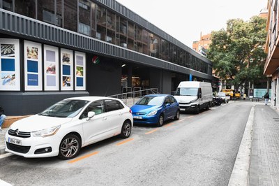 Uno de los espacios que disponen de zona naranja es el entorno del Mercado (foto: Ayuntamiento de Rubí - Localpres).