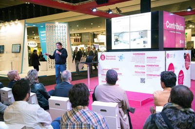 El coordinador de Rubí Brilla, Ángel Ruiz, durante su exposición (foto: Localpres).