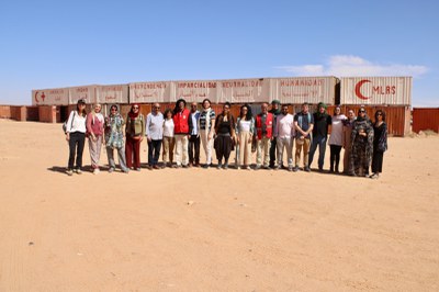 Visita a la Luna roja del Sáhara (foto: Ayuntamiento de Rubí).