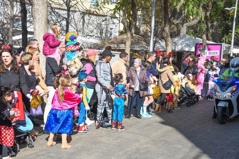 Desfile infantil (foto: Ayuntamiento de Rubí - Localpres)