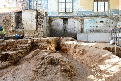Las obras han puesto al descubierto varias estructuras romanas (foto: Ayuntamiento de Rubí - Localpres)