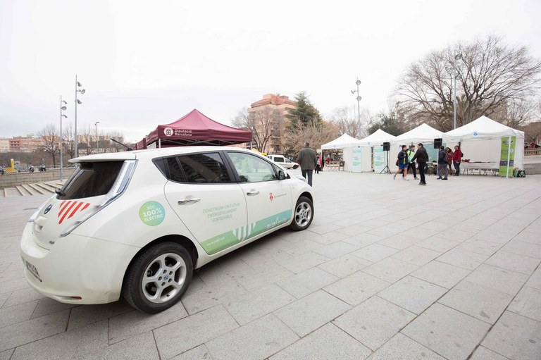 También se estableció un circuito de prueba del coche eléctrico (foto: Localpres)