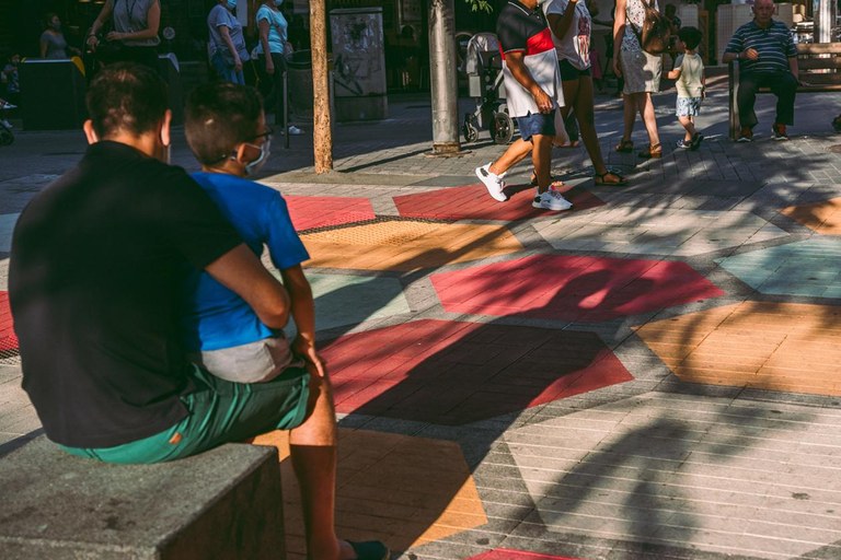 Tapiz de la plaza Pere Esmendia