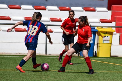 Torneo de fútbol femenino (foto: Ayuntamiento de Rubí - Localpres).
