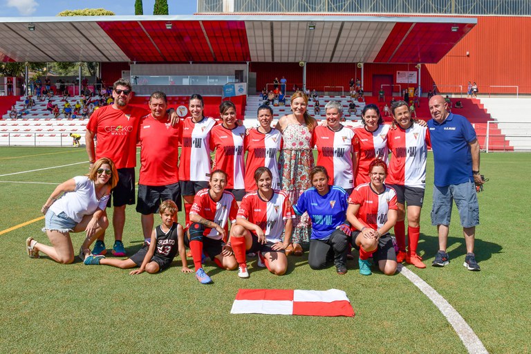 Torneo de fútbol femenino (foto: Ayuntamiento de Rubí - Localpres)