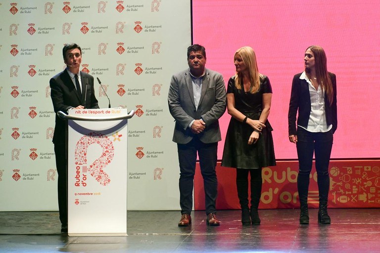 Xantal Giné del RC Polo se suma a la entrega de reconocimientos